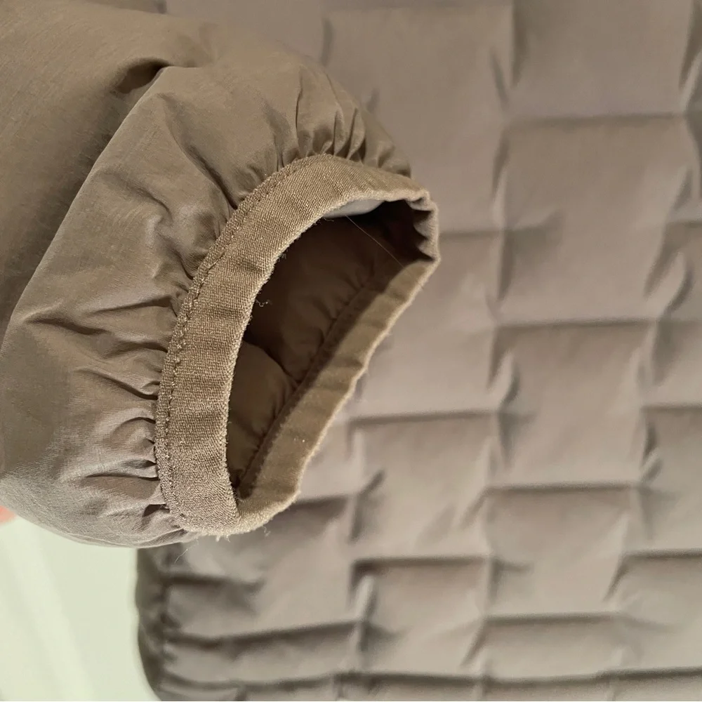 Mountain Hardwear Women's Hooded Puffer Jacket - Dusty Mauve - Picture 13 of 13